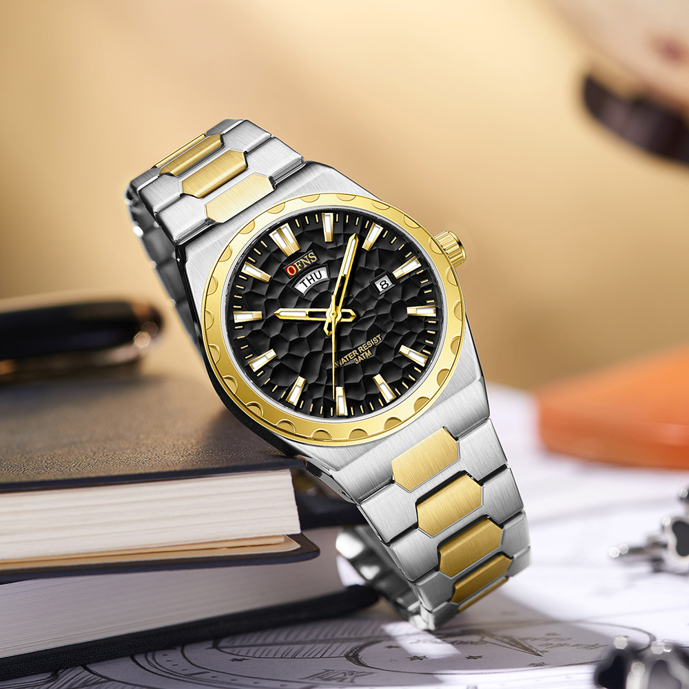 Orologio da Polso da Uomo OFNS - Luxury Watch Green Dial recensione e prezzo