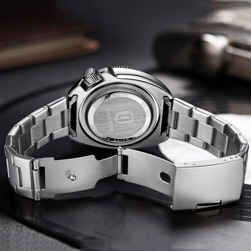 QINGXIYA marchio moda classico - Luxury Watch Exhibition recensione e prezzo