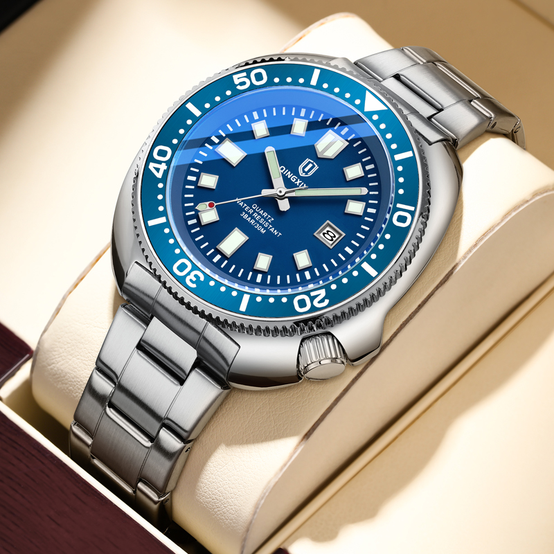 QINGXIYA marchio moda classico - Luxury Watch Exhibition recensione e prezzo